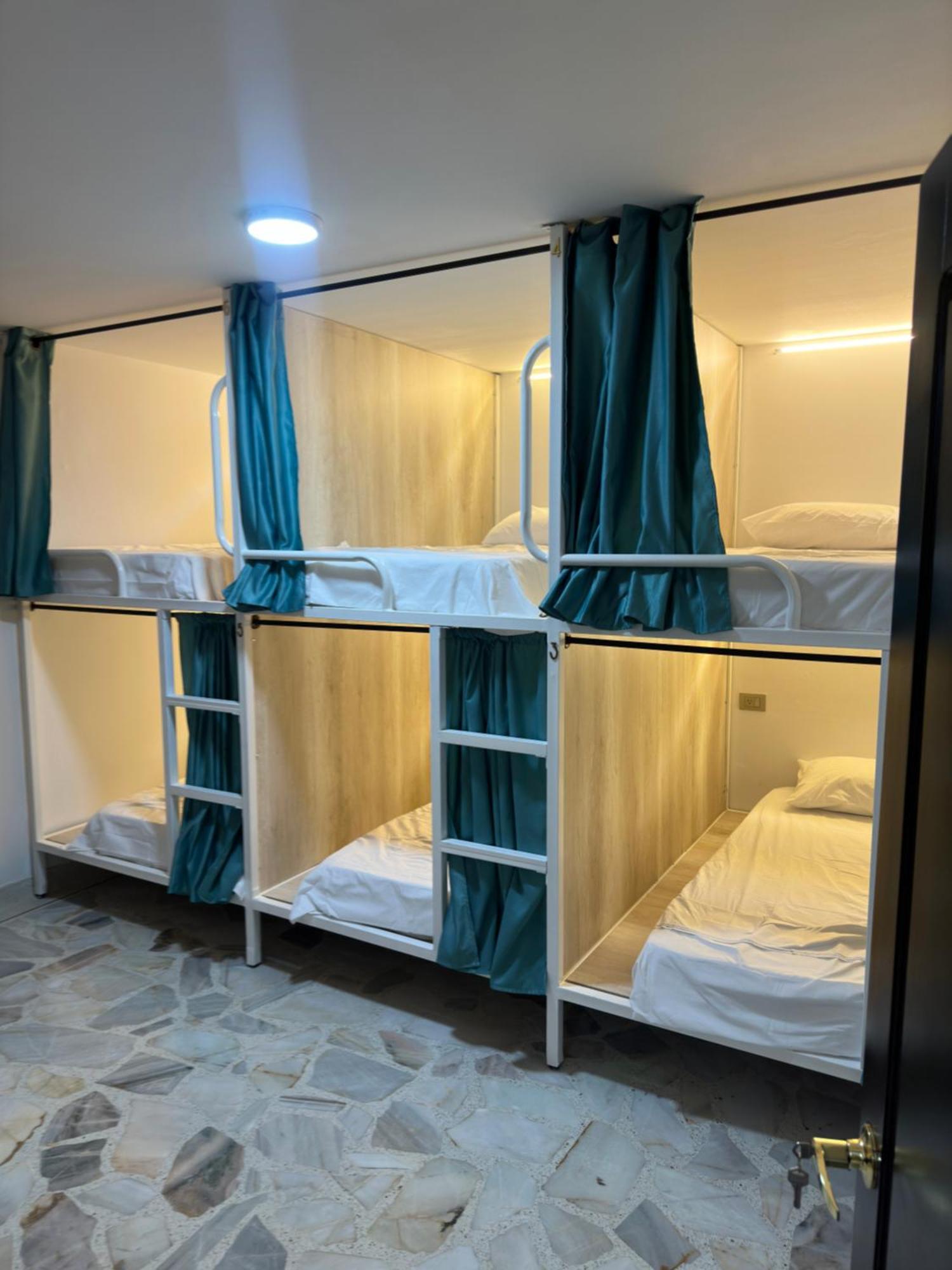 The View Hostel & Lounge Cali Room photo